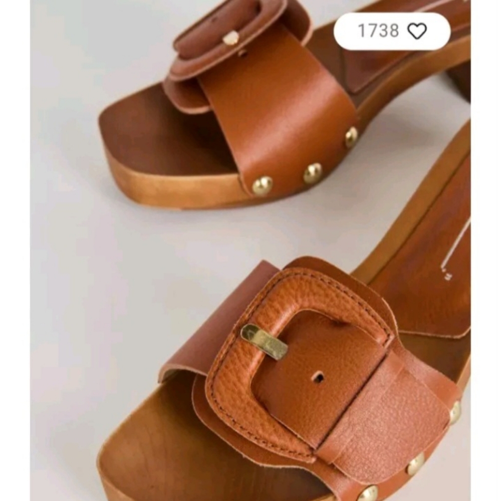 Intentionally Blank Wedge Sandle NWB Canyon size 38
